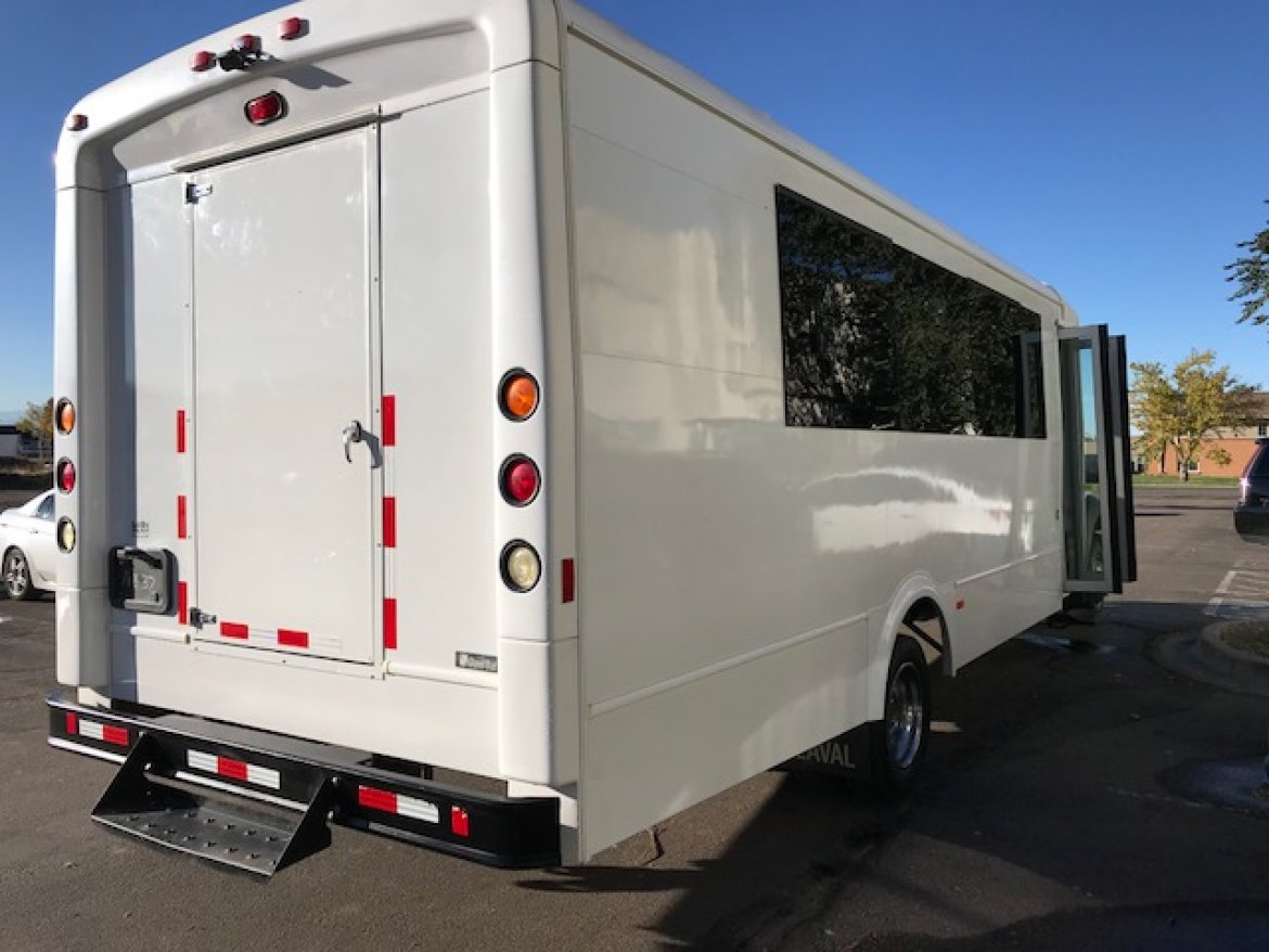 Don’t Miss Bakersfield Limousine and Transport’s NEW Party Bus